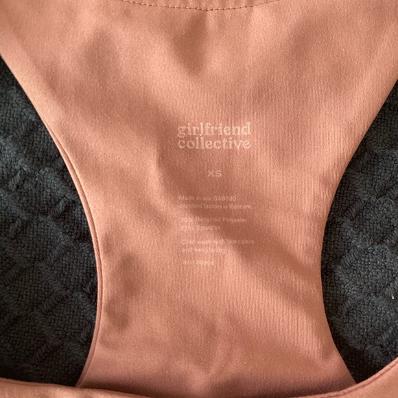 Girlfriend Collective Tommy Sports Bra - Picture 3 of 4